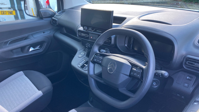 Citroen Berlingo 100kW Plus M 52kWh 5dr Auto Electric Estate